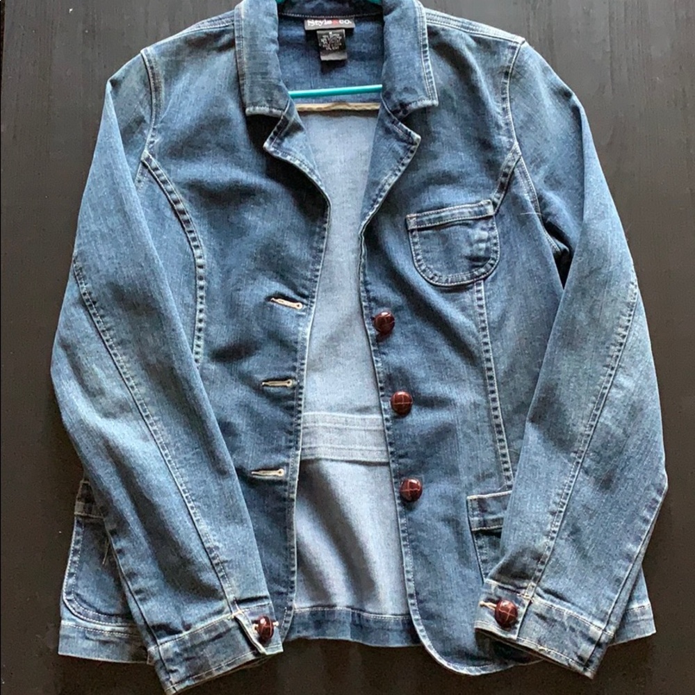 Women’s Jean jacket